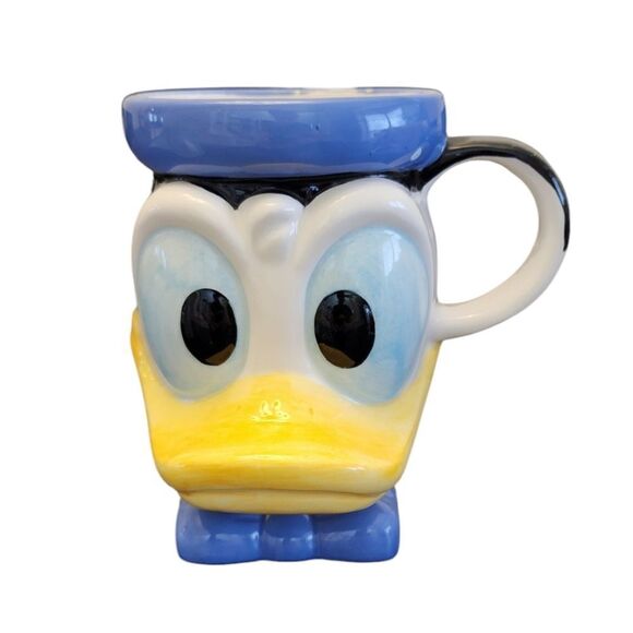 Vintage Disney Japan Donald Duck Ceramic Mug - Picture 1 of 7